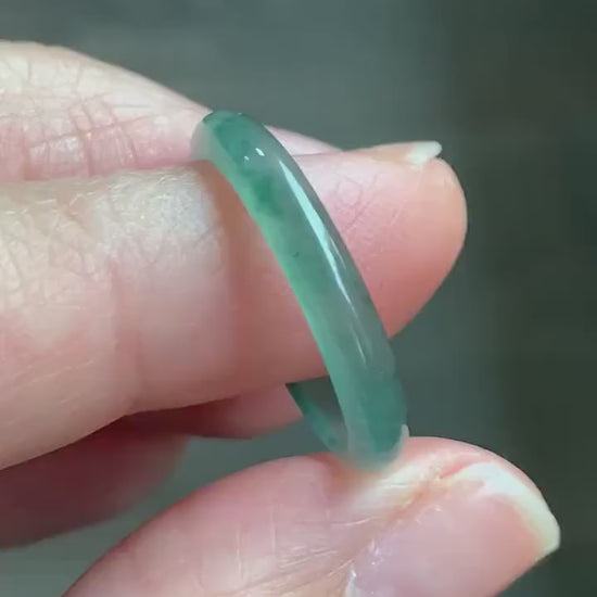 Stunning Natural Guatemalan Icy Highly Translucent Gelatinous Light Teal Green Jadeite Band Ring Size 8 天然冰危淡绿翡翠戒圈 WLJ516D