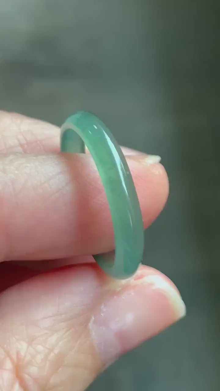 Stunning Natural Guatemalan Icy Highly Translucent Gelatinous Teal Green Jadeite Band Ring Size 8 天然冰危湖水绿翡翠戒圈 WLJ516C